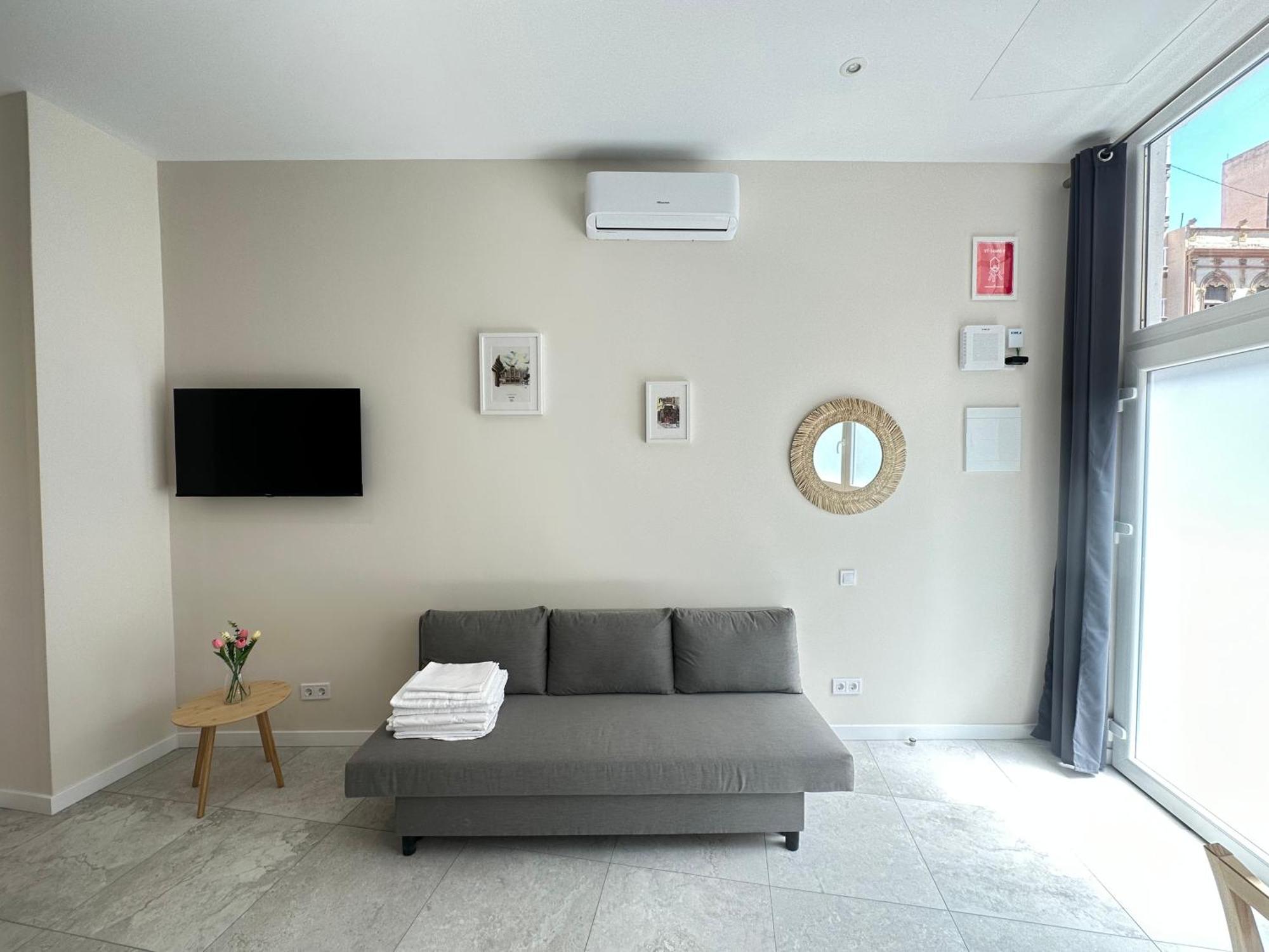Calma Lofts Apartment Valencia Bagian luar foto